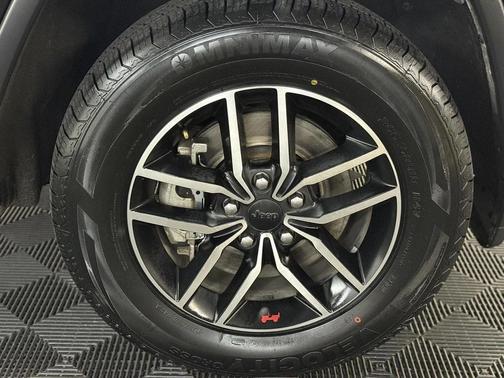 2021 Jeep Grand Cherokee Trailhawk