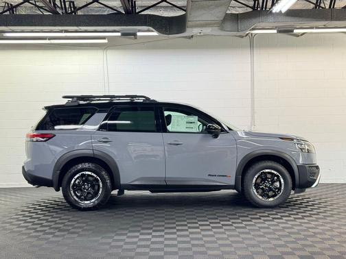 2025 Nissan Pathfinder Rock Creek 4WD