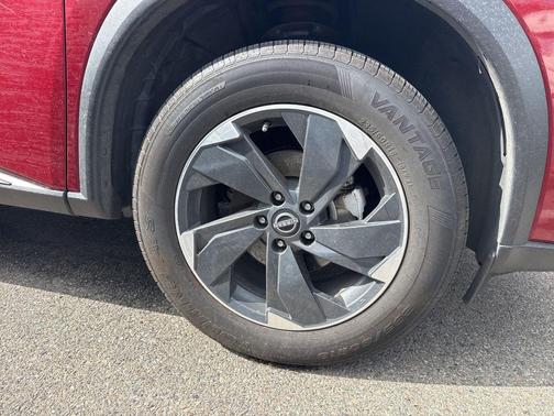 Scarlet Ember Tintcoat 2025 Nissan Rogue SV