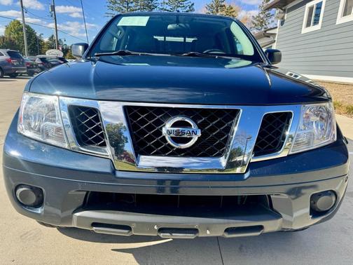 2017 Nissan Frontier SV