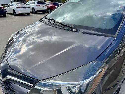 2016 Toyota Yaris L