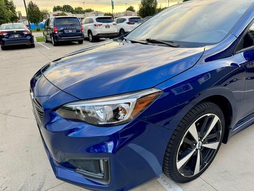 2017 Subaru Impreza 2.0i Sport