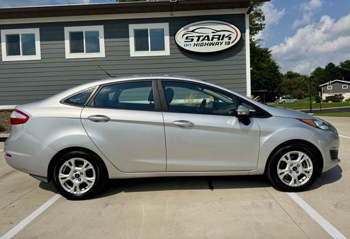2015 Ford Fiesta SE