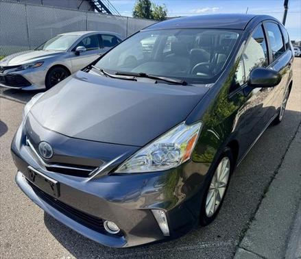 2012 Toyota Prius v Five