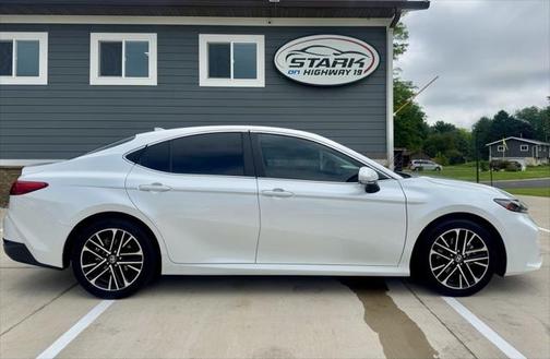 2025 Toyota Camry XLE