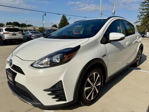 2018 Toyota Prius c Two