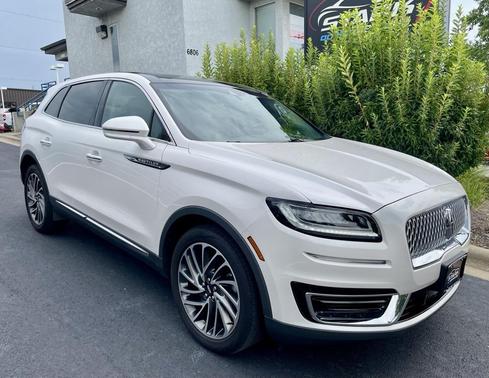 2019 Lincoln Nautilus Reserve
