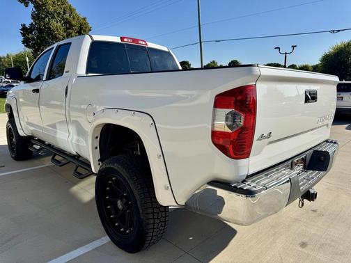 2014 Toyota Tundra SR5