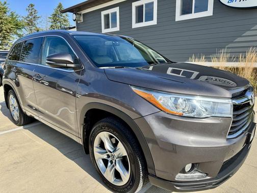 2016 Toyota Highlander Limited