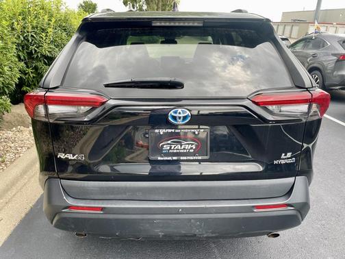 2021 Toyota RAV4 Hybrid LE