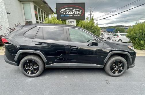 2021 Toyota RAV4 Hybrid LE