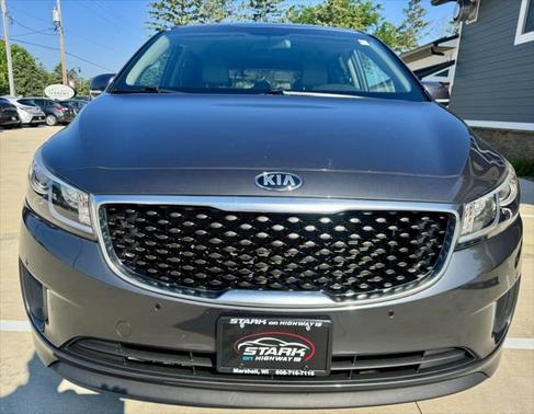 2017 Kia Sedona LX