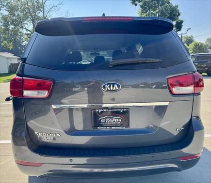 2017 Kia Sedona LX