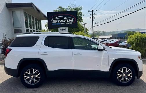 2023 GMC Acadia AWD SLT