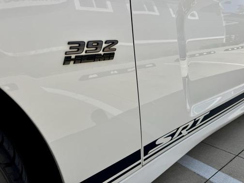 2014 Dodge Charger SRT8