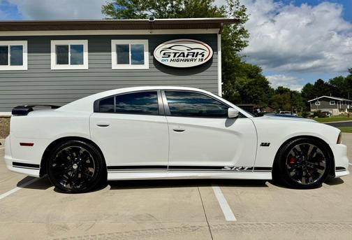 2014 Dodge Charger SRT8
