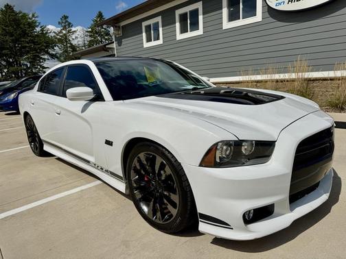 2014 Dodge Charger SRT8