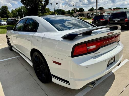 2014 Dodge Charger SRT8