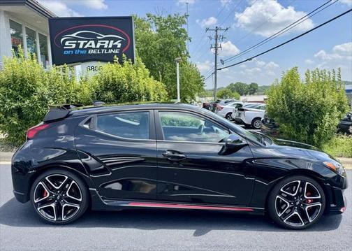 2022 Hyundai Veloster N Base