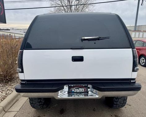 1993 GMC Yukon Base