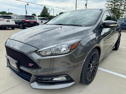 2018 Ford Focus ST