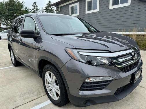 2017 Honda Pilot LX