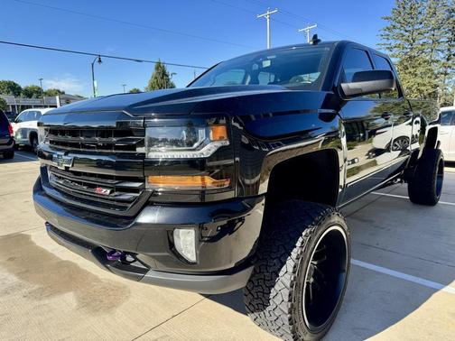 2017 Chevrolet Silverado 1500 2LT
