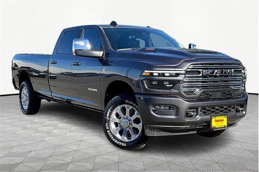 2025 RAM 3500 Laramie Crew Cab 4x4 8' Box