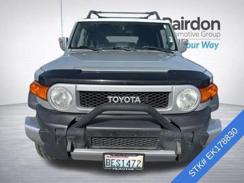 Cement Grey Metallic 2014 Toyota FJ Cruiser Base