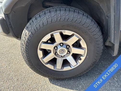 Cement Grey Metallic 2014 Toyota FJ Cruiser Base