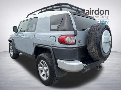 Cement Grey Metallic 2014 Toyota FJ Cruiser Base