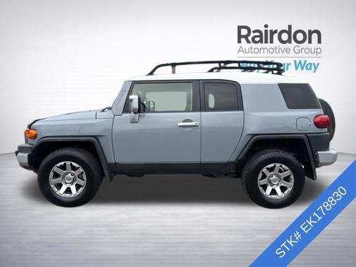 Cement Grey Metallic 2014 Toyota FJ Cruiser Base