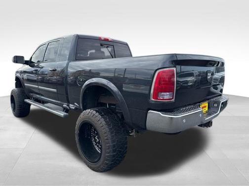 2016 RAM 2500 Laramie