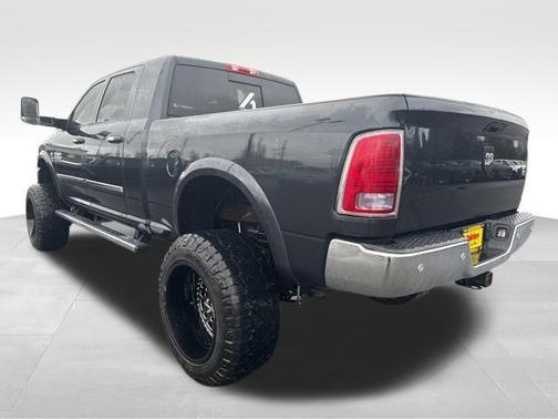 2016 RAM 2500 Laramie