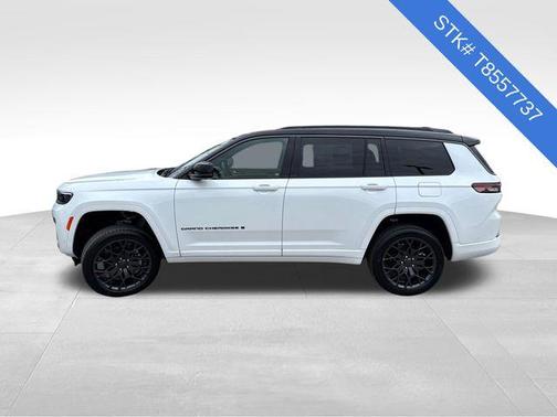 bright white clearcoat 2026 Jeep Grand Cherokee L Summit