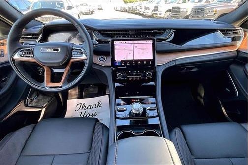 2025 Jeep Grand Cherokee L Summit Reserve