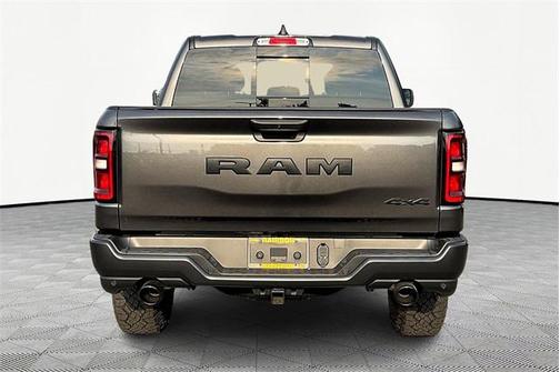 2026 RAM 1500 Warlock Crew Cab 4x4 5'7' Box