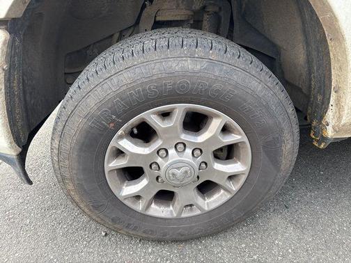 2020 RAM 2500 Laramie Crew Cab 4x4 6'4' Box