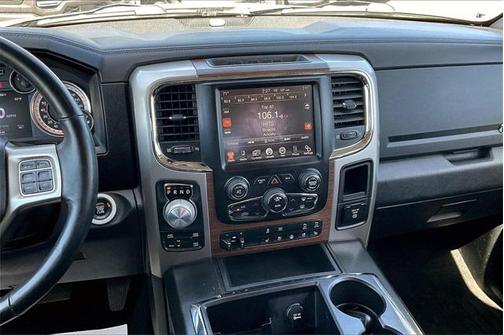 2015 RAM 1500 Laramie