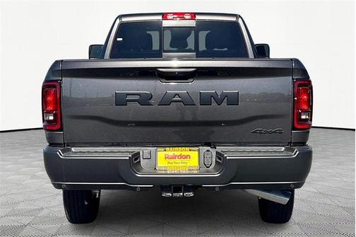 2025 RAM 2500 Tradesman Crew Cab 4x4 8' Box