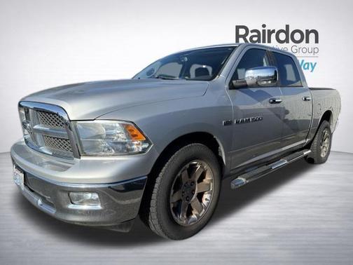 Bright Silver Metallic Clearcoat 2011 Dodge Ram 1500 Laramie