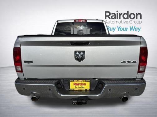 Bright Silver Metallic Clearcoat 2011 Dodge Ram 1500 Laramie