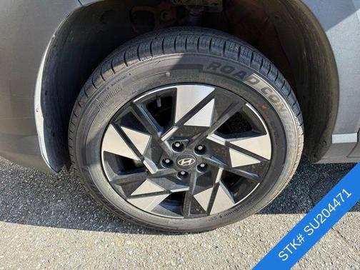 Soultronic Orange Pearl 2025 Hyundai KONA SEL