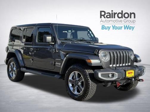 Granite Crystal Metallic Clearcoat 2020 Jeep Wrangler Unlimited Sahara