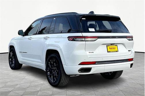 2025 Jeep Grand Cherokee Summit