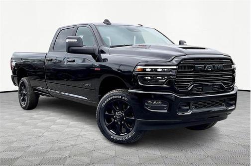 2025 RAM 2500 Laramie Crew Cab 4x4 8' Box