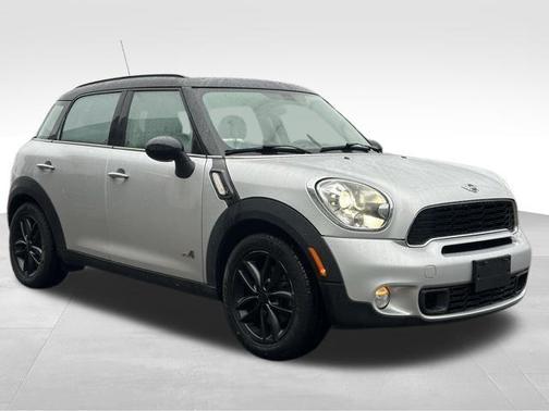 2011 MINI Cooper S Countryman Base