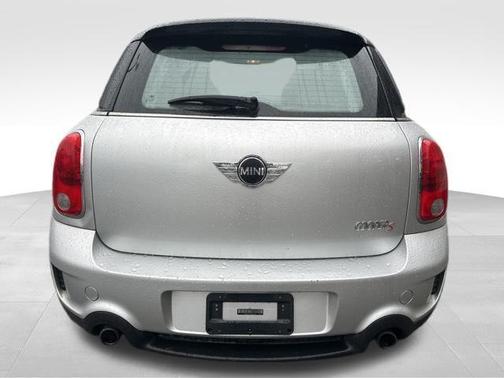 2011 MINI Cooper S Countryman Base