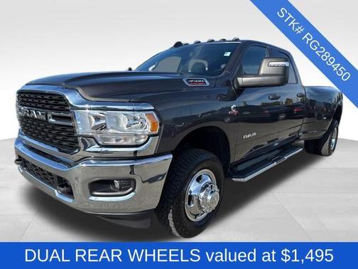 2024 RAM 3500 Big Horn Crew Cab 4x4 8' Box