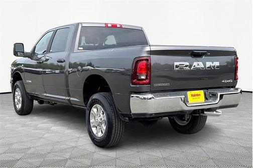 2025 RAM 2500 Big Horn Crew Cab 4x4 6'4' Box